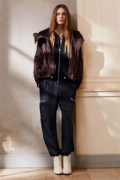 Chloé 寇依发布2016早秋系列,不同角度表达品牌的态度